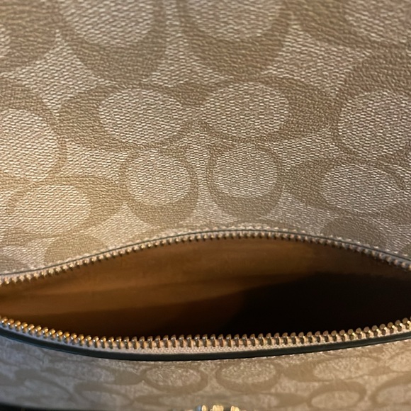 Coach Jordyn Backpack - Picture 5 of 6